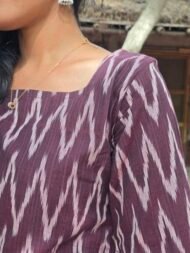 Aaruni – Maroon Pochampally Ikat Short Kurti - Image 2