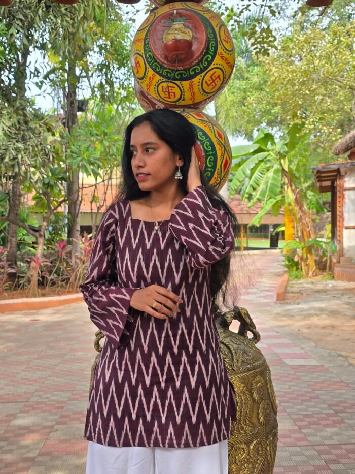Aaruni – Maroon Pochampally Ikat Short Kurti - Image 1