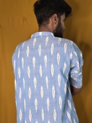 DIVIT- The Sky-Blue Ikat Kurta - Image 3